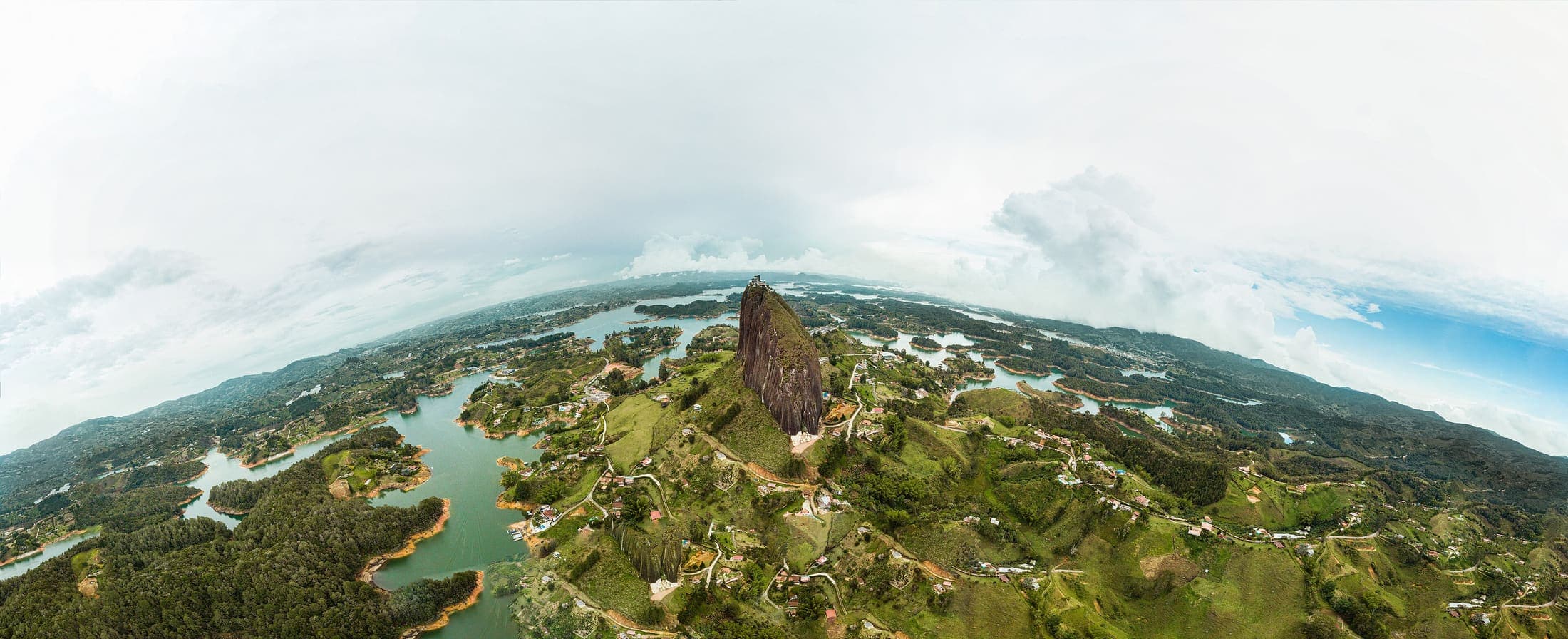 El Gigante Dormido