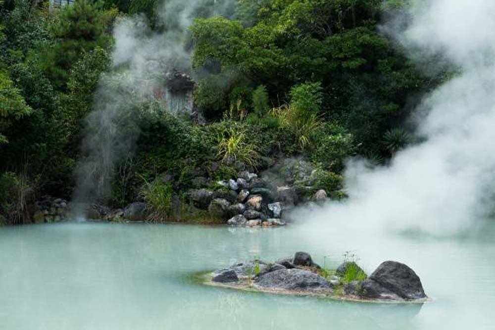 Aguas Tectónicas